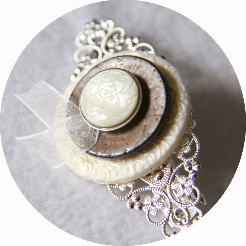 Barrette boutons ivoire beige et argent longueur 8cm--2226284228376