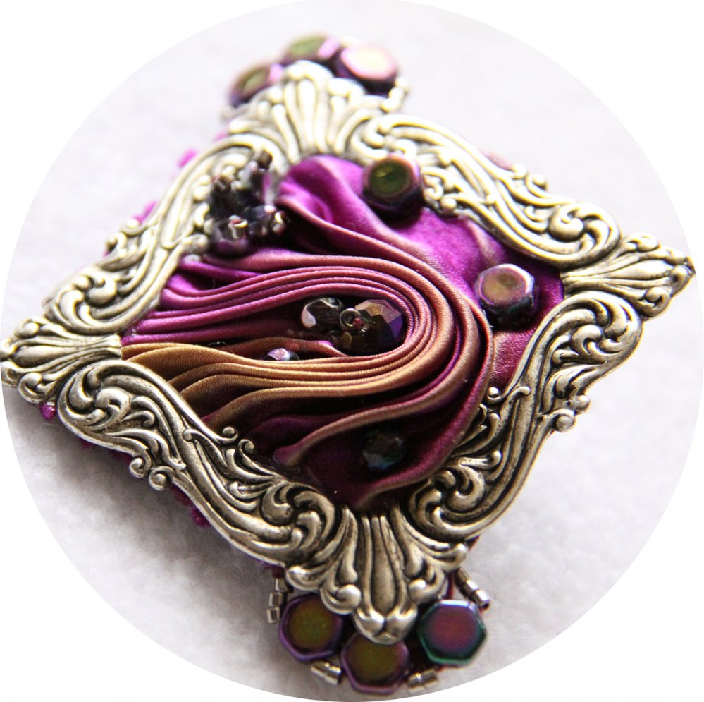 Barrette en ruban de soie shibori violet mauve brodée et cadre argenté victorien 5cm--9996131166429