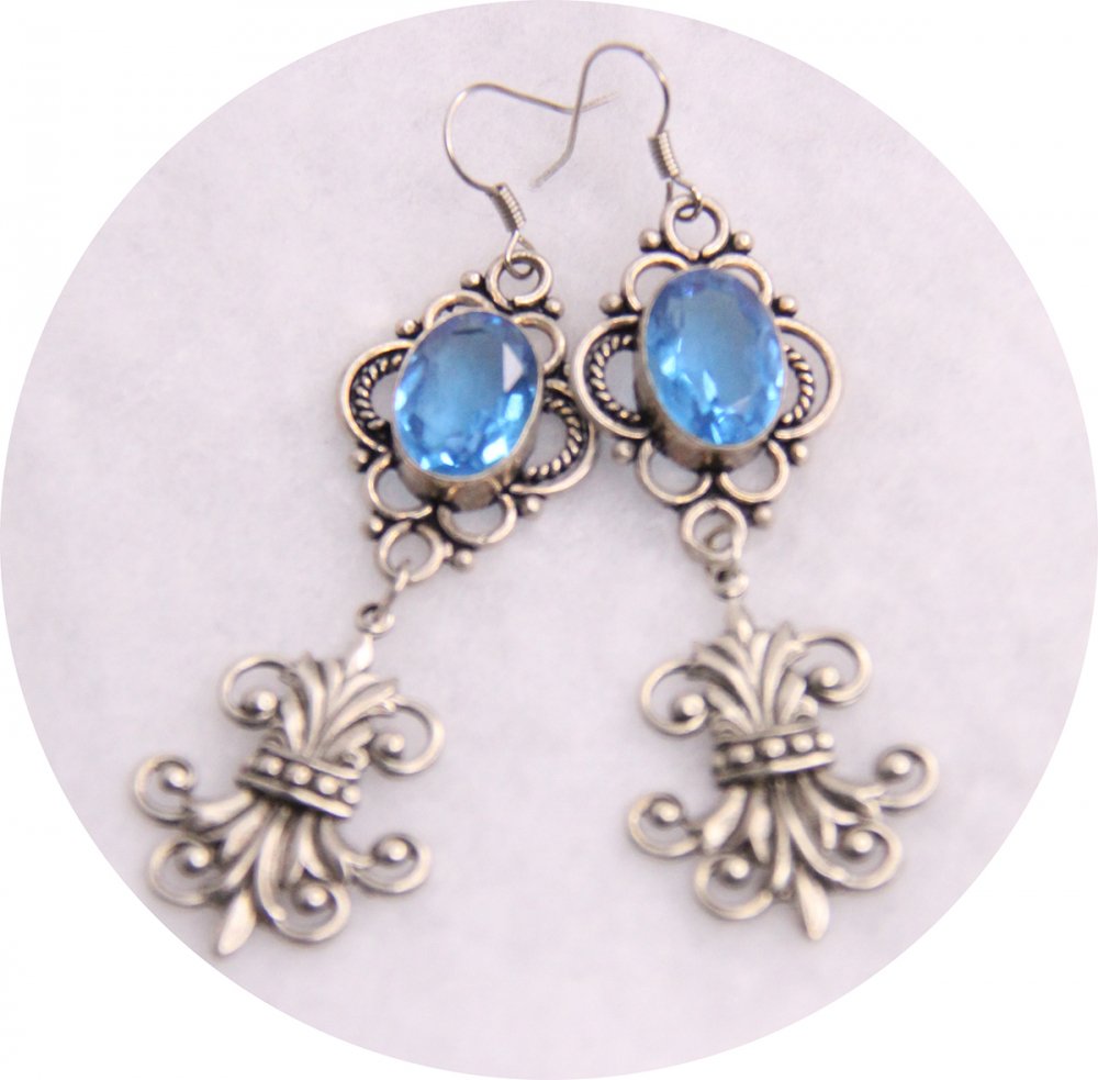 Boucles d'oreilles Baroques argentées avec cabochon bleu aigue marine--2226745022994