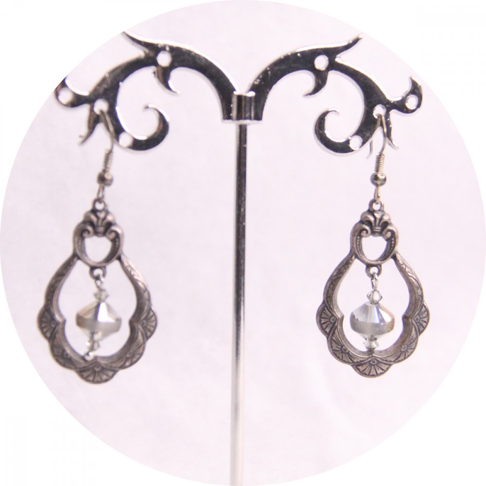 Boucles d'oreilles Baroques argentées et perle irisée--2226745058641