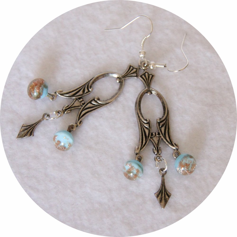 Boucles d'oreilles rétro baroque pampille art déco argentée et perles bleu et or--9995861149634