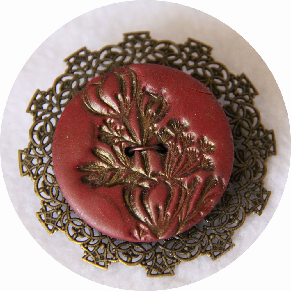 Broche bouton fleur bordeau sur estampe bronze--9995968870158