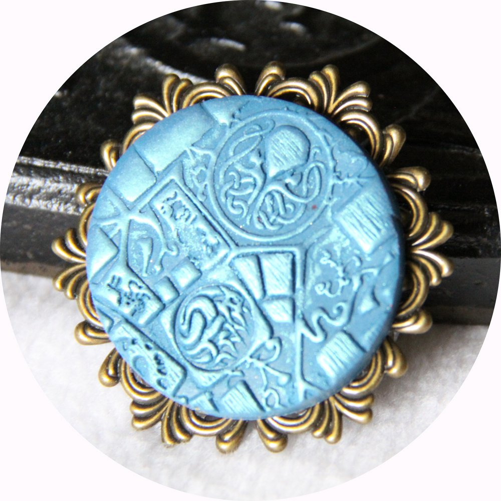 Broche médaillon rond Steampunk thème Cthulhu bleu et bronze--9995942052532