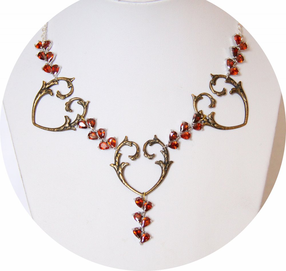 Collier coeur baroque bronze et strass rouge rubis--9995866972374