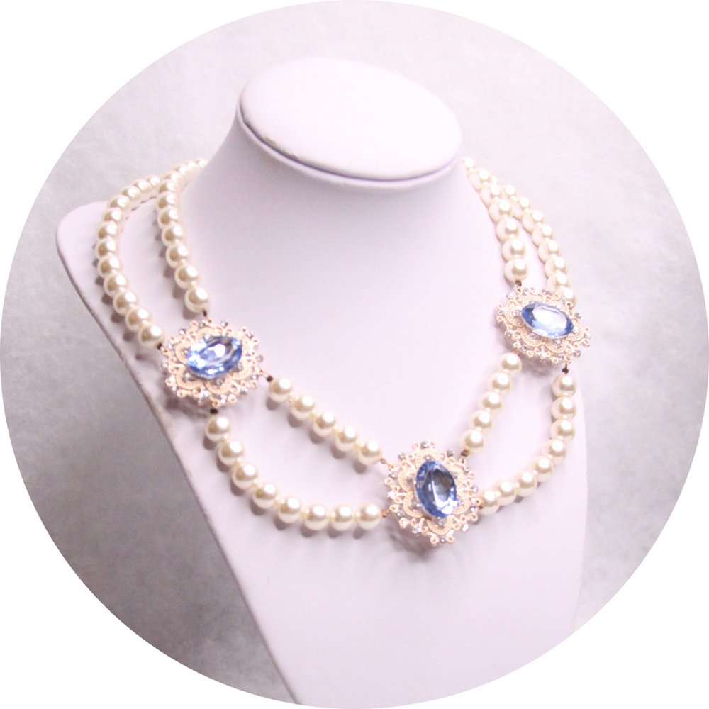 Collier Marquise en perles de nacre et strass bleu--2226749922047