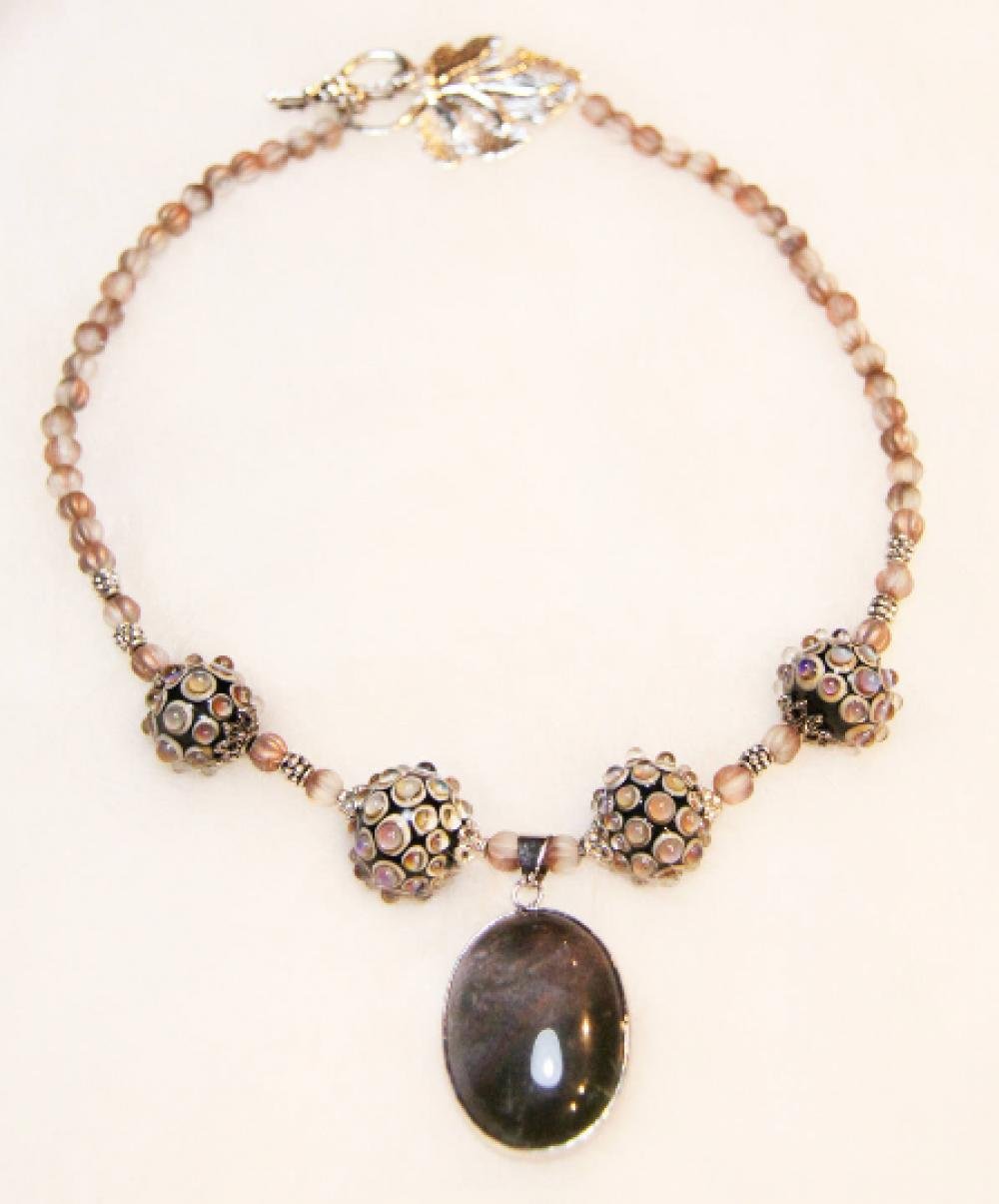 Collier médaillon en agate verte et perles de verre filé artisanales à bulles couleur opale et boucles d'oreilles en agate--9995588131684