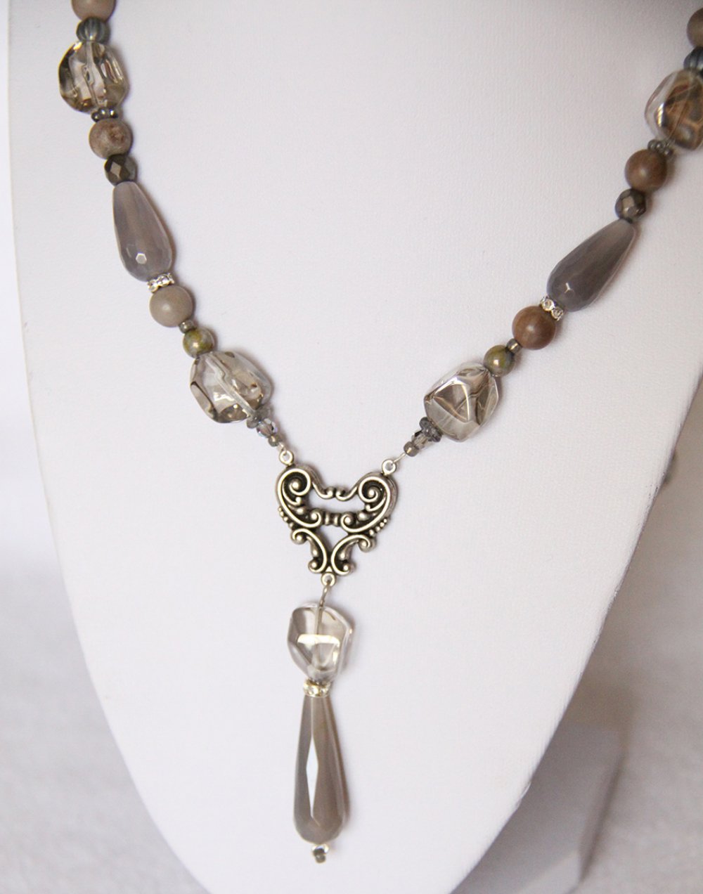 Collier sautoir gris argent en perles d'agate et de cristal--9996147599709