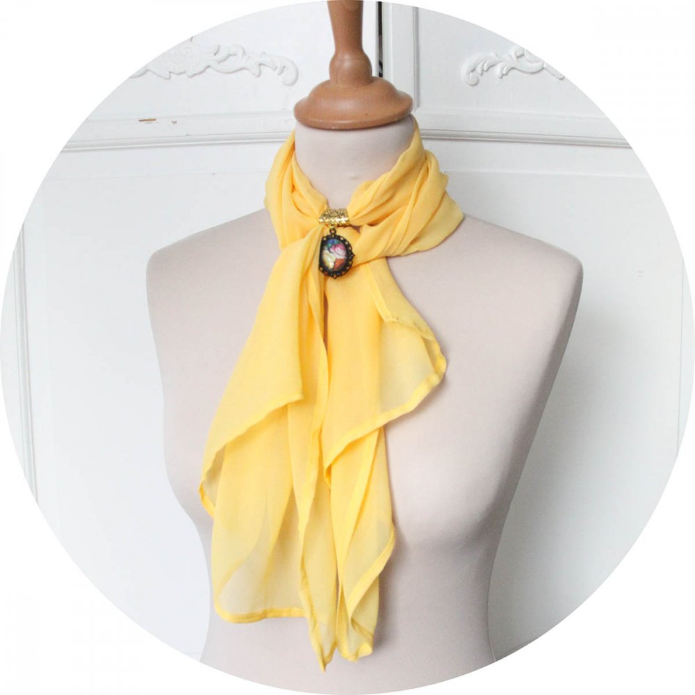 Etole foulard bijou en mousseline de soie jaune et bijou fleur russe--2226736869898