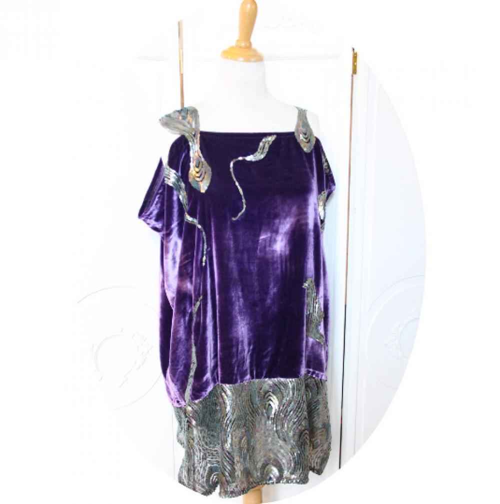 Haut tunique années 20 en velours de soie mauve et tulle brodé de sequins motifs plume de paon bleu vert teal--9995679679637