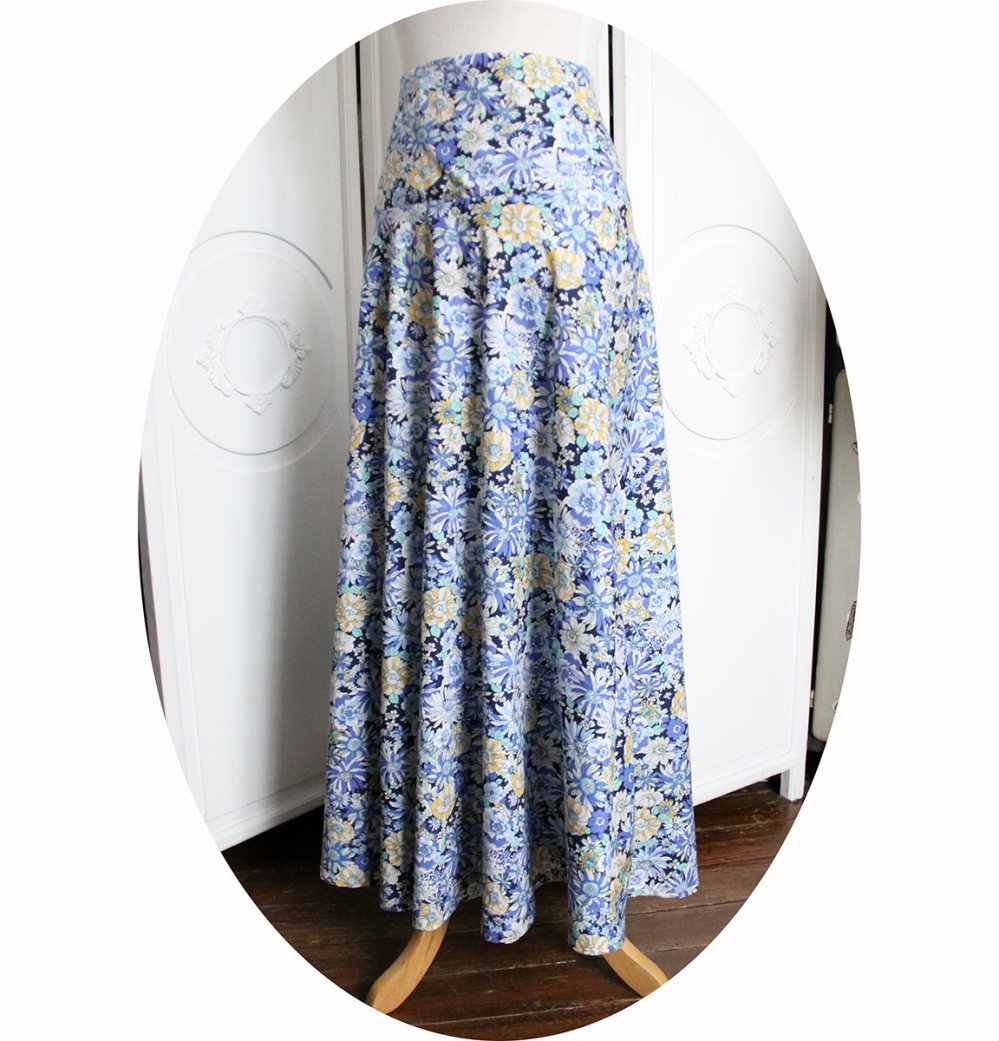 Jupe bleue à fleurs evasée longue en coton imprimé de marguerites--2226551074422