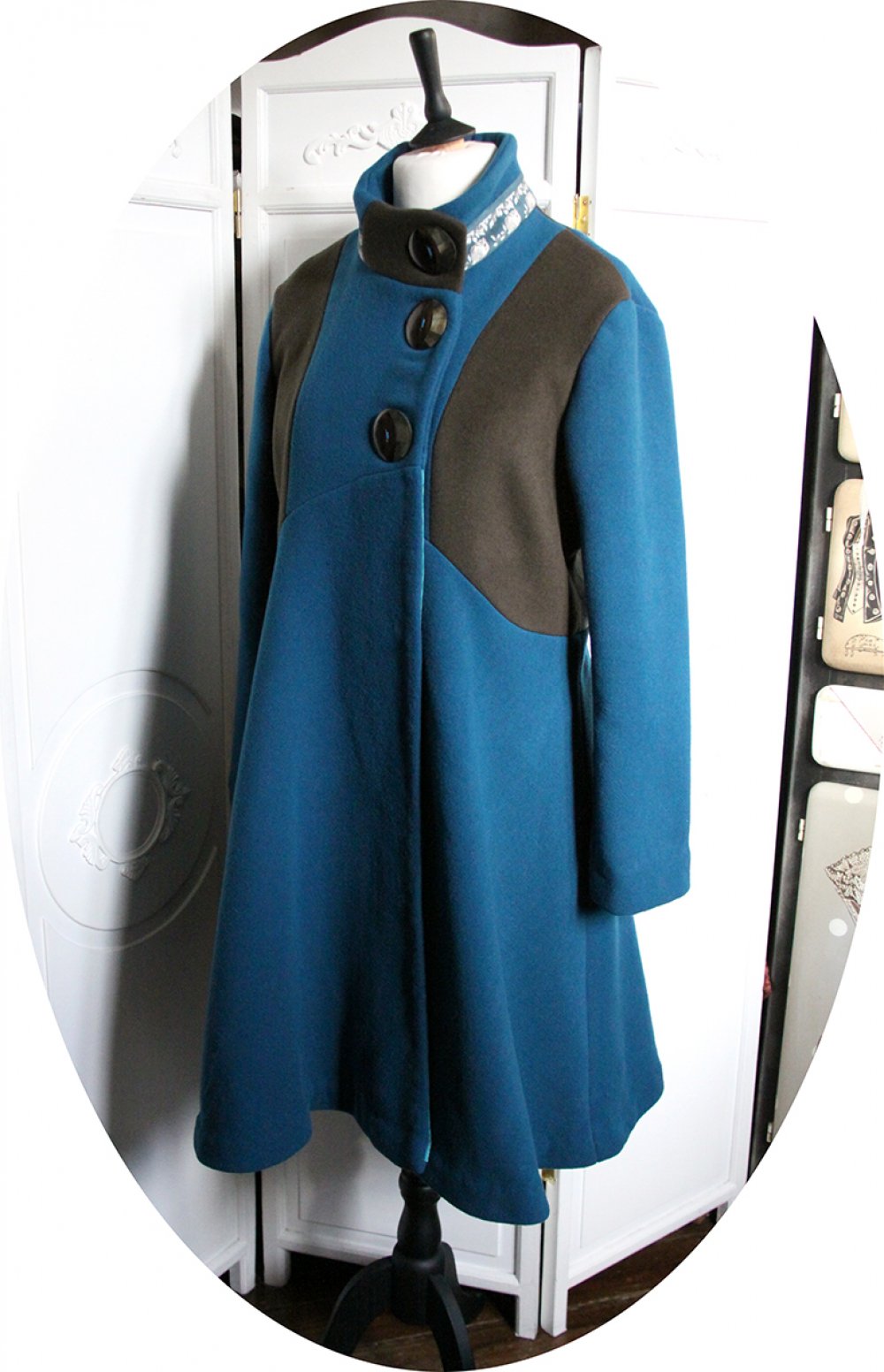 Manteau Spencer de forme trapèze en velours de laine bleu canard et motif renard roux--9996061491073