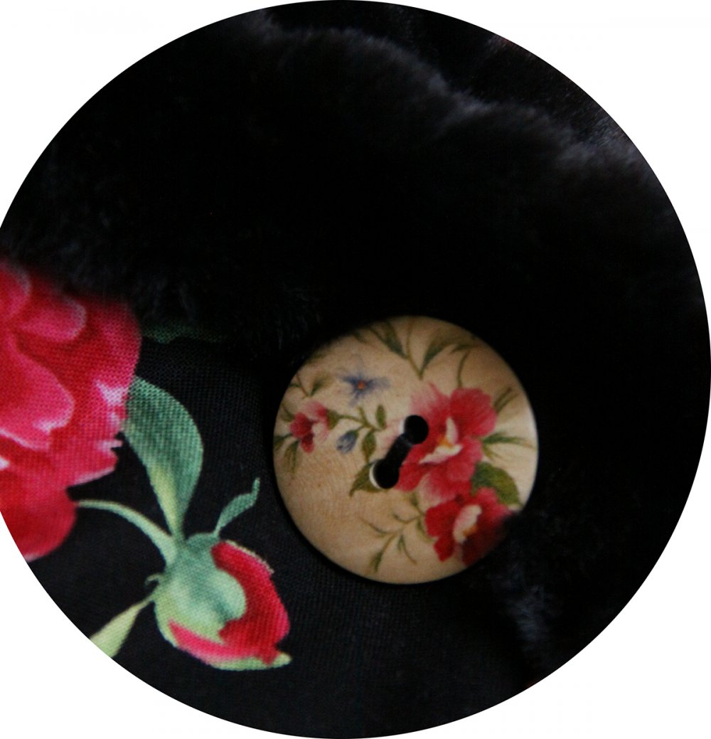 RESERVE - Col tour de cou noir imprimé de pivoines roses--9996059900525