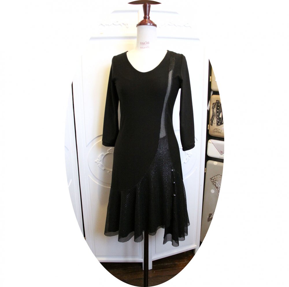 Robe courte style années 20 en noire à manches trois quart--9996057763320