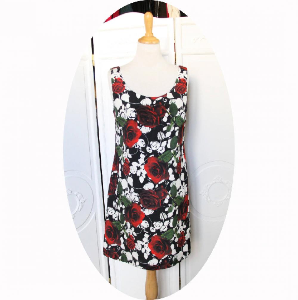 Robe courte trapeze sans manches en crepe de soie noire imprimee roses rouges et feuilles blanches--9995551909449
