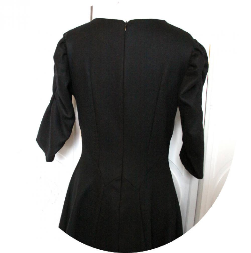 Robe rétro noire robe courte et évasée à manches bouffantes style annees 40 en drap de laine noire--9995551030402
