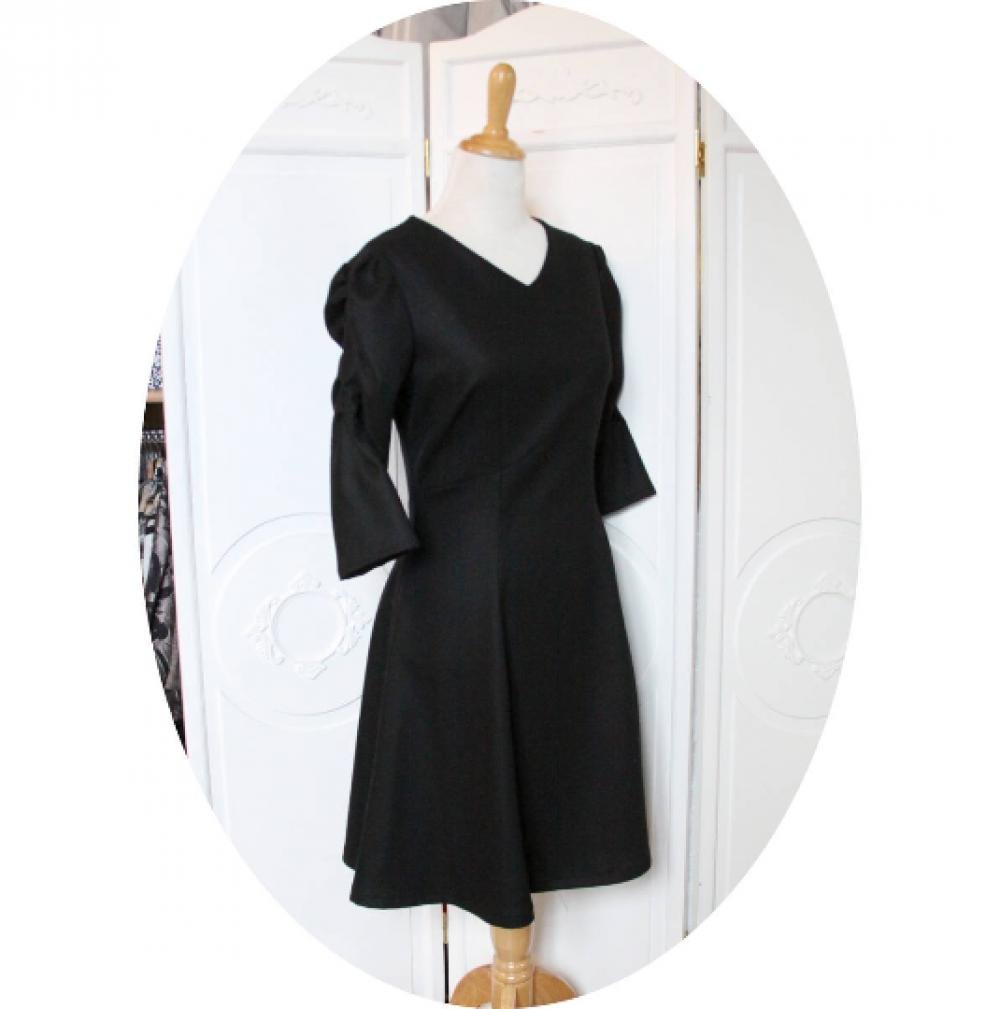 Robe rétro noire robe courte et évasée à manches bouffantes style annees 40 en drap de laine noire--9995551030402