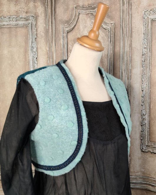 Boléro camaieu de bleu vert
