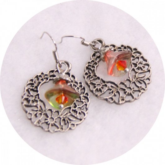 Boucles d'oreilles argentées rétro champêtres fleur orange