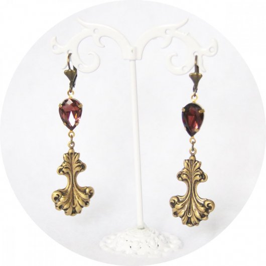 Boucles d'oreilles Baroques bronze avec goutte vert émeraude