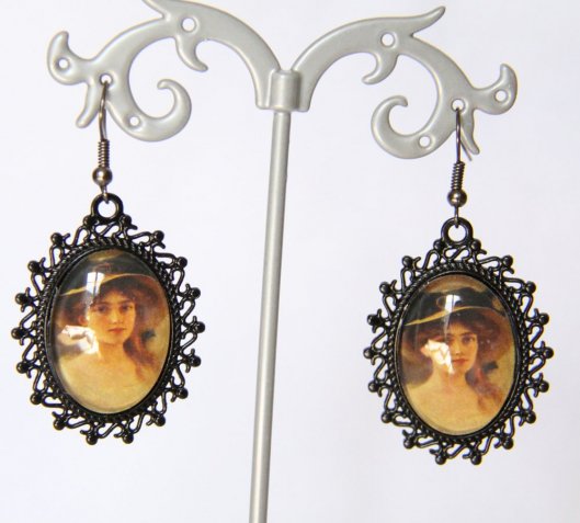 Boucles d'oreilles cabochon portrait ancien