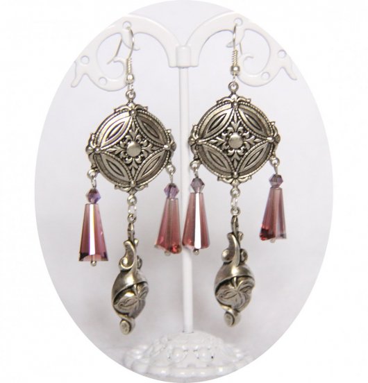 Boucles d'oreilles pendantes médiévales argent et bleu ou mauve