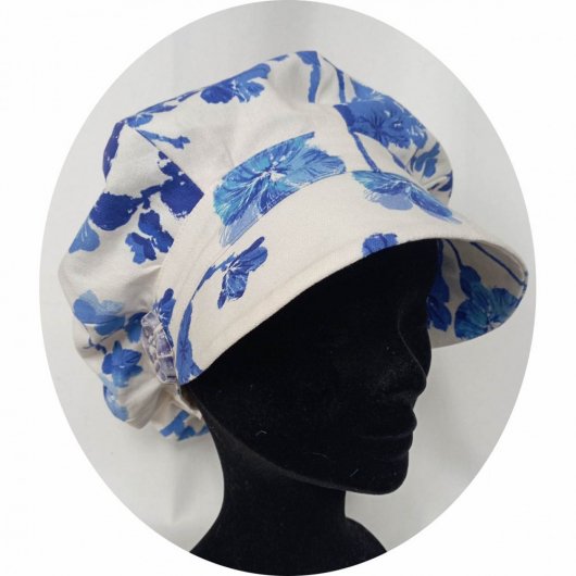 Casquette Gavroche bleu et blanche à fleurs