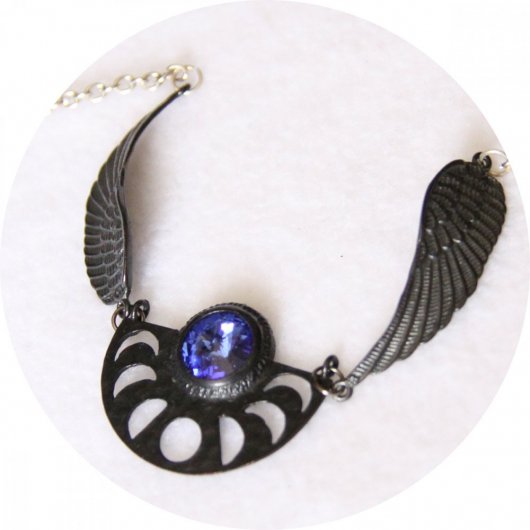 Collier cycles de la lune bleu et noir