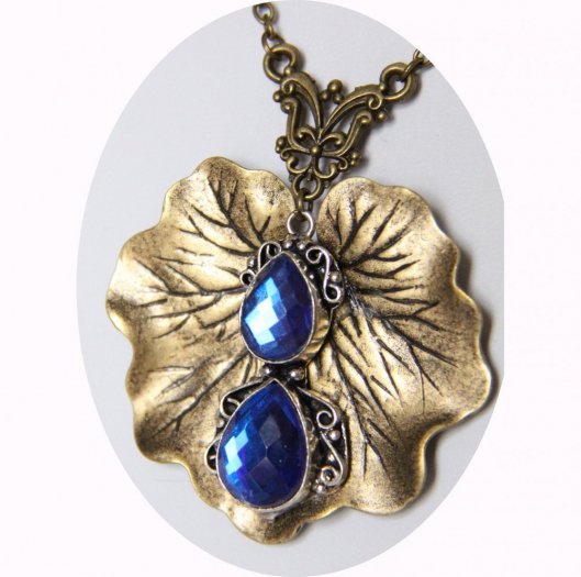Collier Art Nouveau nenuphar bronze bleu saphir