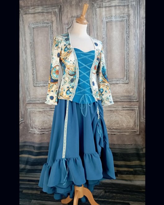 Jupe longue asymétrique bleu à volant