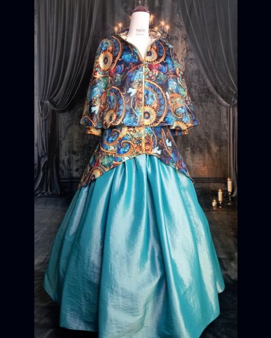 Jupe longue en taffetas bleu azur