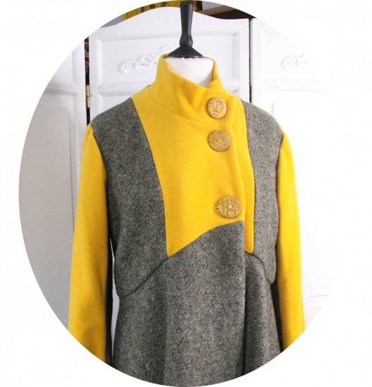 Manteau Spencer de forme trapèze en lin et laine kaki et moutarde