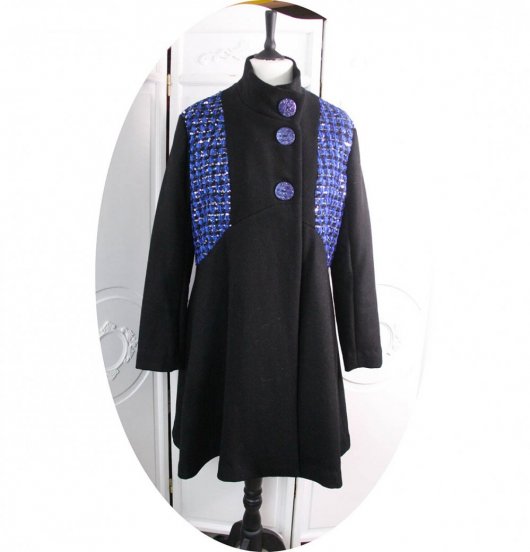 Manteau Spencer de forme trapèze en laine noire et tweed paillettes