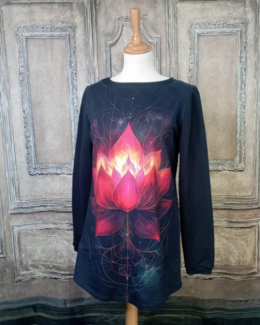 Tunique lotus noire à manches longues