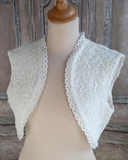 Boléro ivoire en dentelle et guipure vintage T42