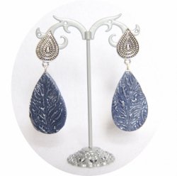 Grandes boucles d'oreilles légères goutte bleu marine et argent